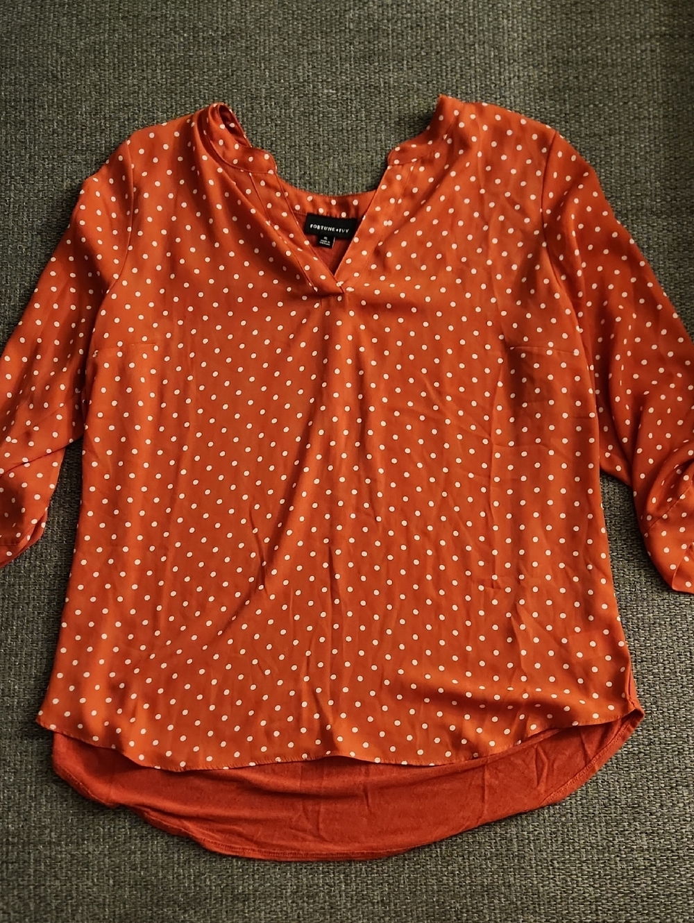 Forever 21 Rust Orange Polka Dot V-Neck Blouse — Women's Lightweight Top